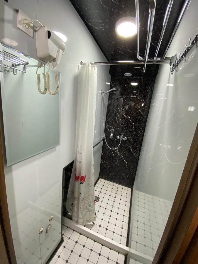 Budget Hotel And Hostel ทาชเคนต์ ภายนอก รูปภาพ